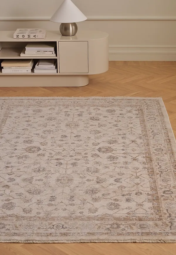 Klassisk beige matta 2025 från &Home.