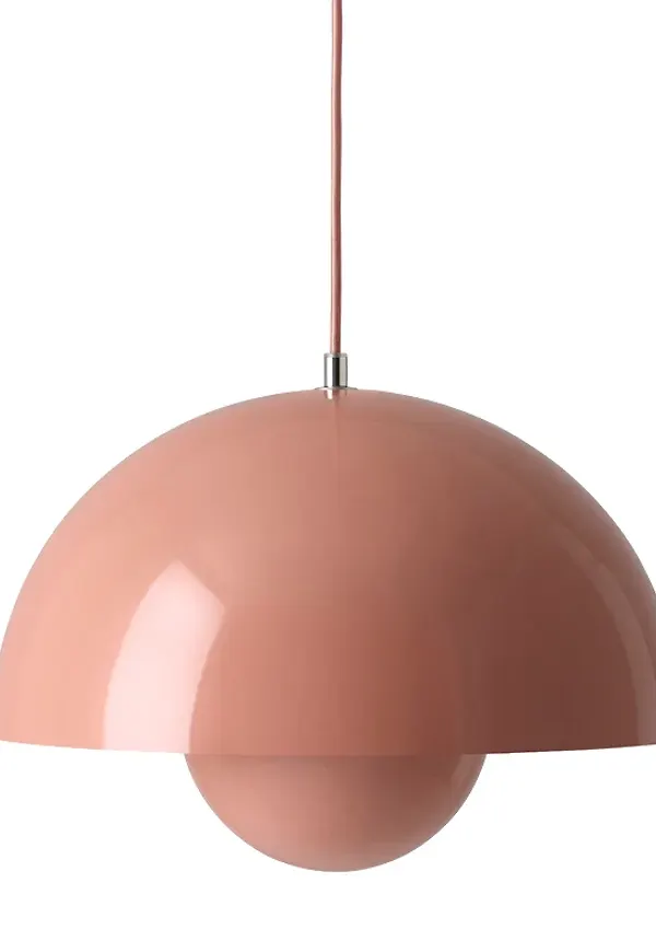 &Tradition lampa som passar perfekt till hösten 2024!
