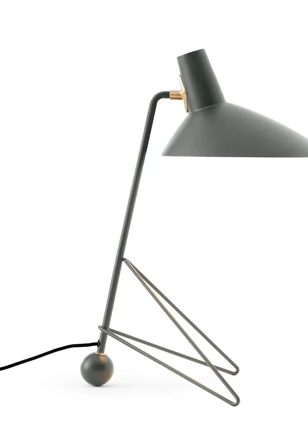&Tradition lampa som passar perfekt till hösten 2024!