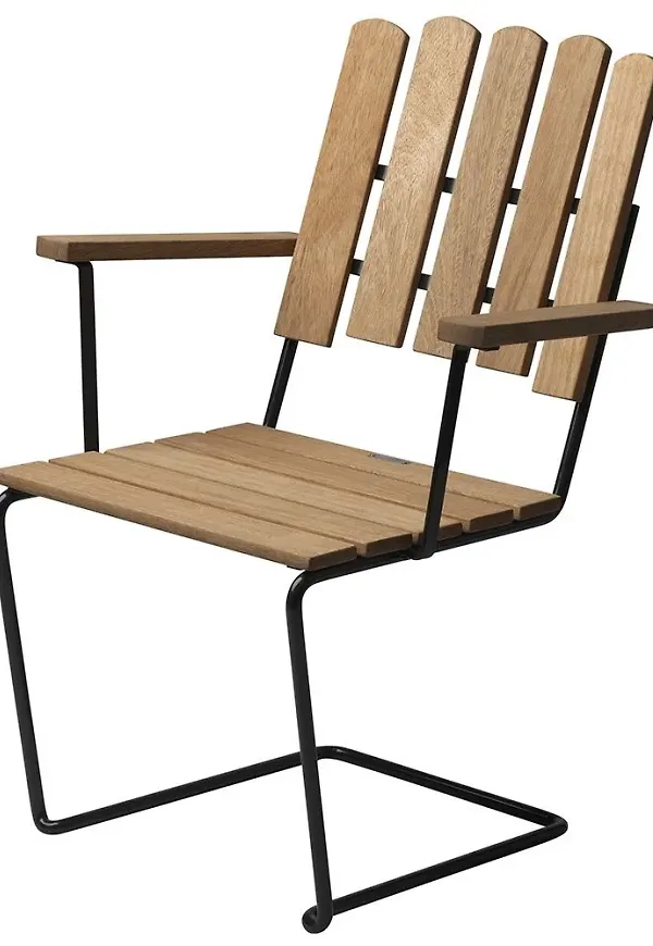 Snygg ekstol 2025 från Grythyttan Stålmöbler.