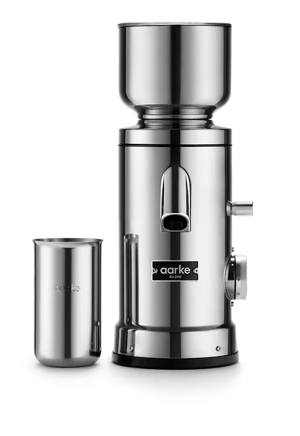 Silver Aarke-kaffebryggare i fantastiskt snygg modell.