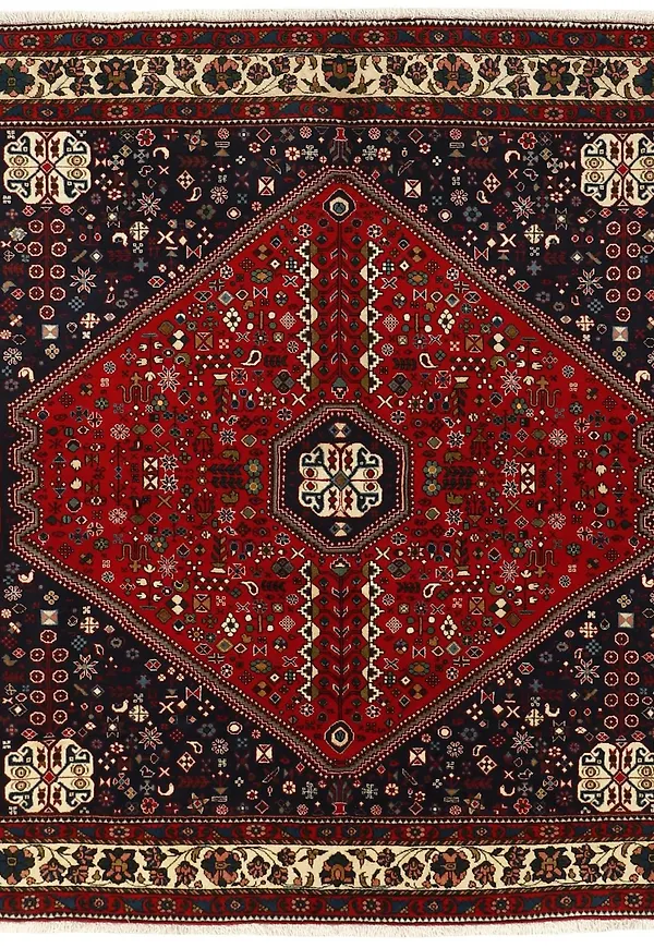 Klassisk rezas matta i vit färg gjord i bomull.