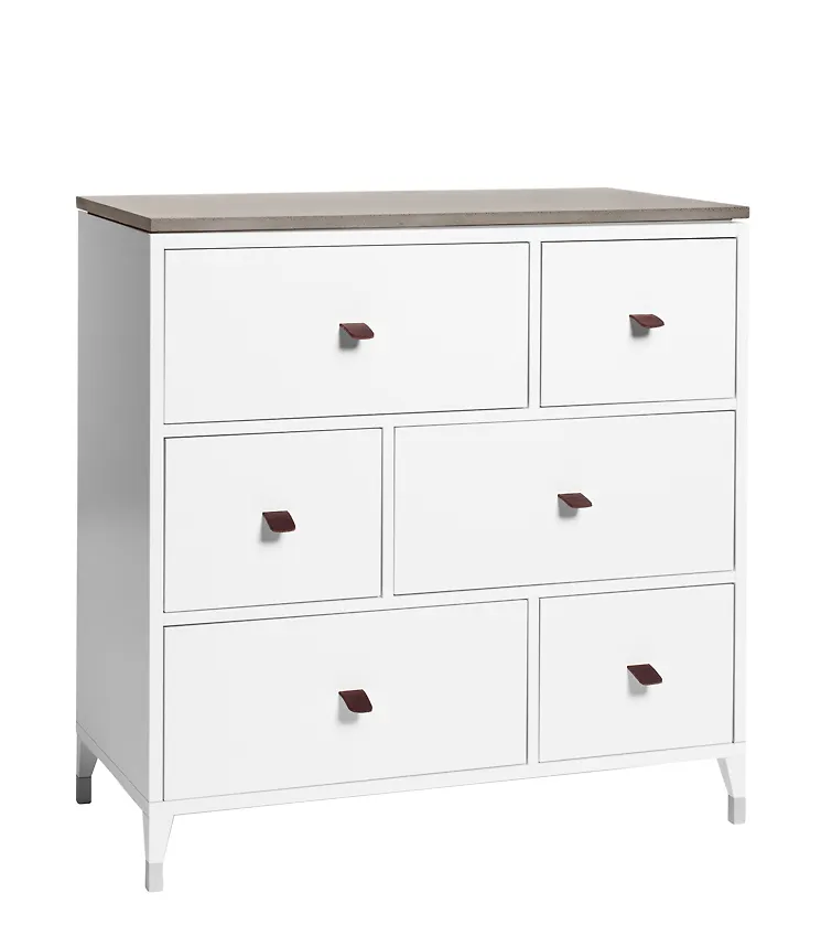 Jättefin Byrå som passar bra vid många olika tillfällen.