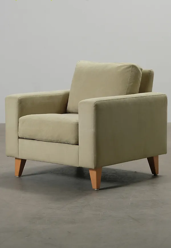 Mysig fåtölj 2025 från Adea.