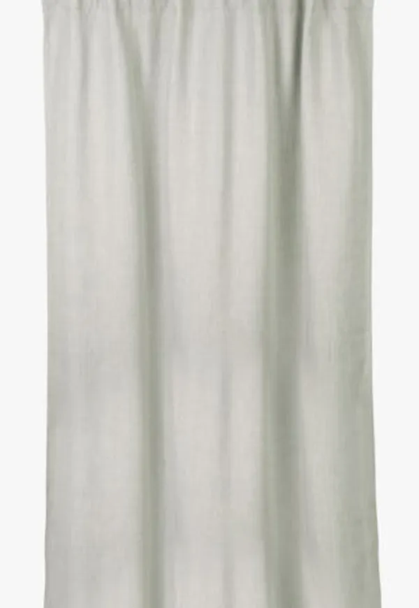 Cool mörkläggningsgardin i ljusgrönt från hemtex.