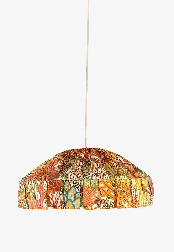 Flerfärgad Alde & Lind-golvlampa i modern modell.