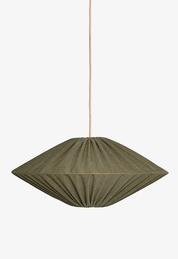 Riktigt trendig lampa i linne från Alde & Lind.