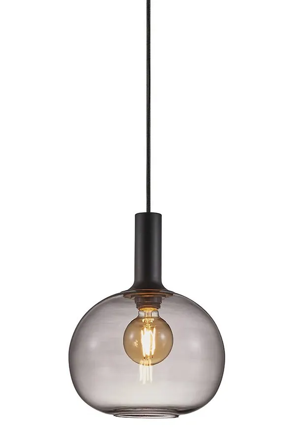 Modern Lampa som passar bra vid många olika tillfällen.