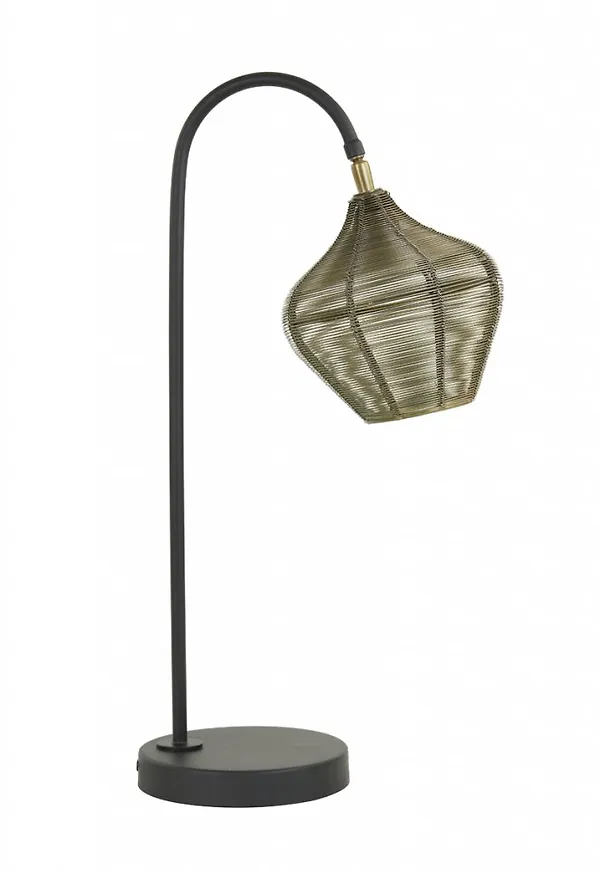 Light & Living lampa som passar perfekt till hösten 2024!