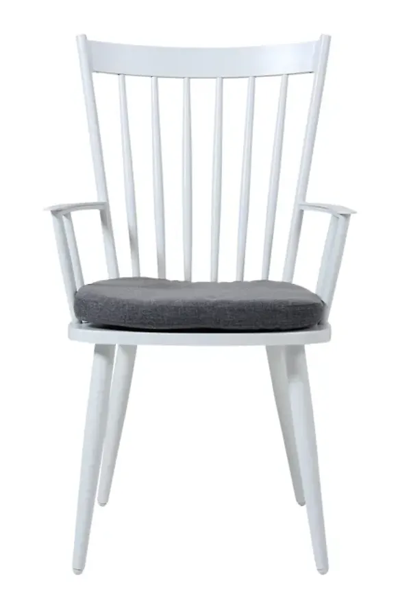 Vacker pinnstol i aluminium från Brafab.