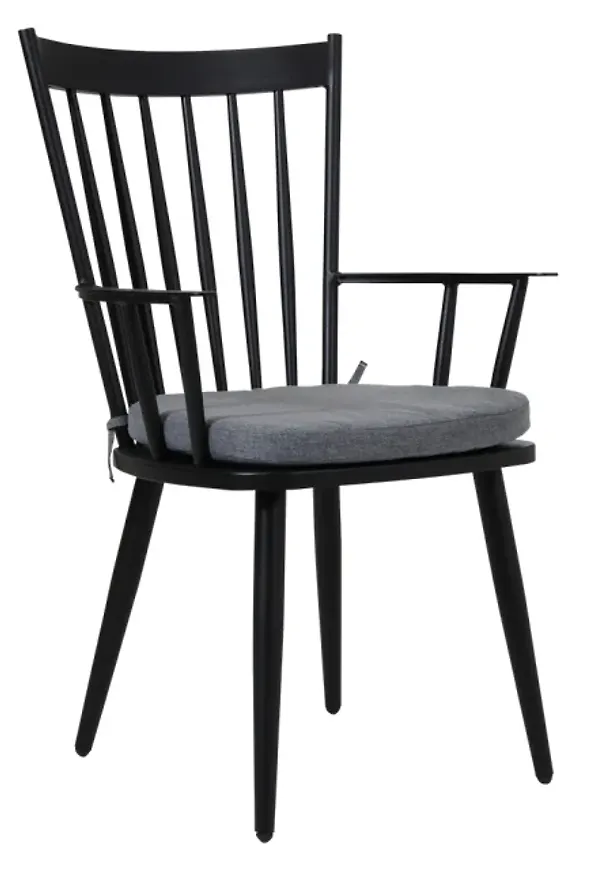 Riktigt snygg pinnstol i svart från Brafab.