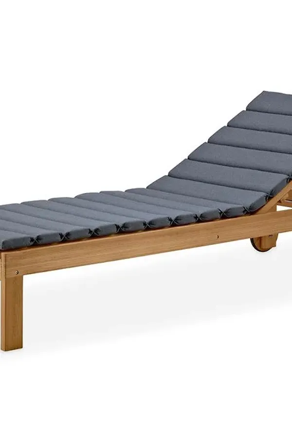 Modern solsäng 2024 från Cane-Line.