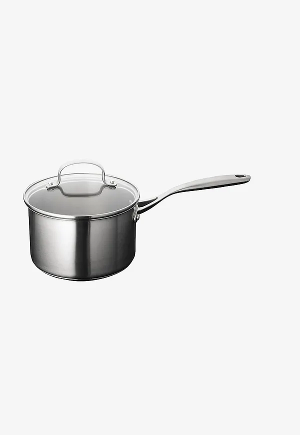 Silver Anders Petter-kastrull i otroligt snygg modell.