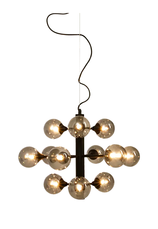 Stilriktig Lampa som passar bra vid många olika tillfällen.