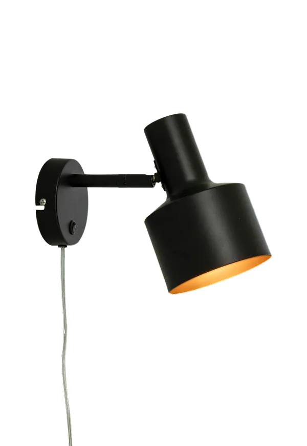 Svart Aneta Lighting-lampa i ikonisk modell.