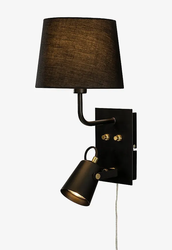 Smickrande lampa i svart från Aneta Lighting.