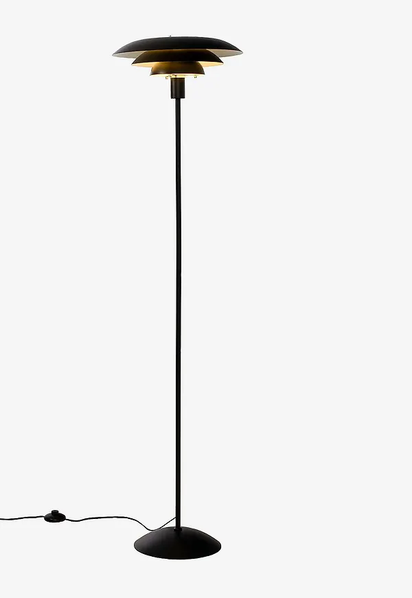 Svart Aneta Lighting-golvlampa i riktigt trendig modell.