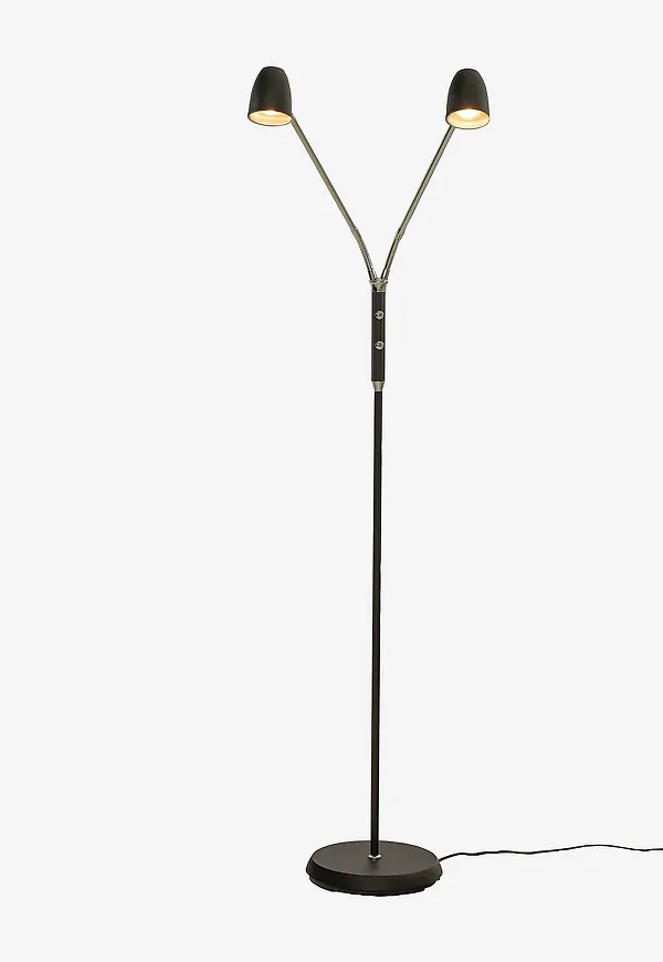 Jättesnygg lampa i svart från Aneta Lighting.