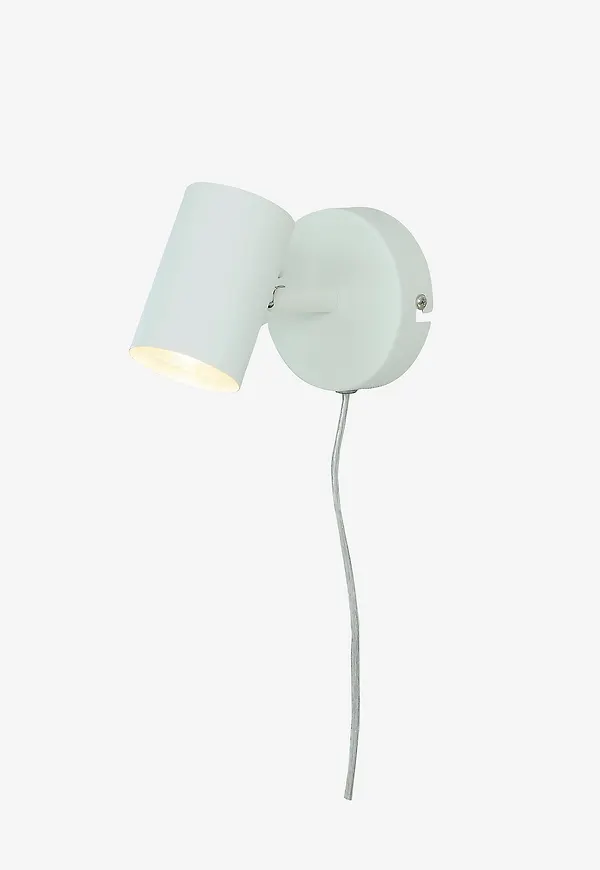 Supersnygg vit lampa 2026 från Aneta Lighting.