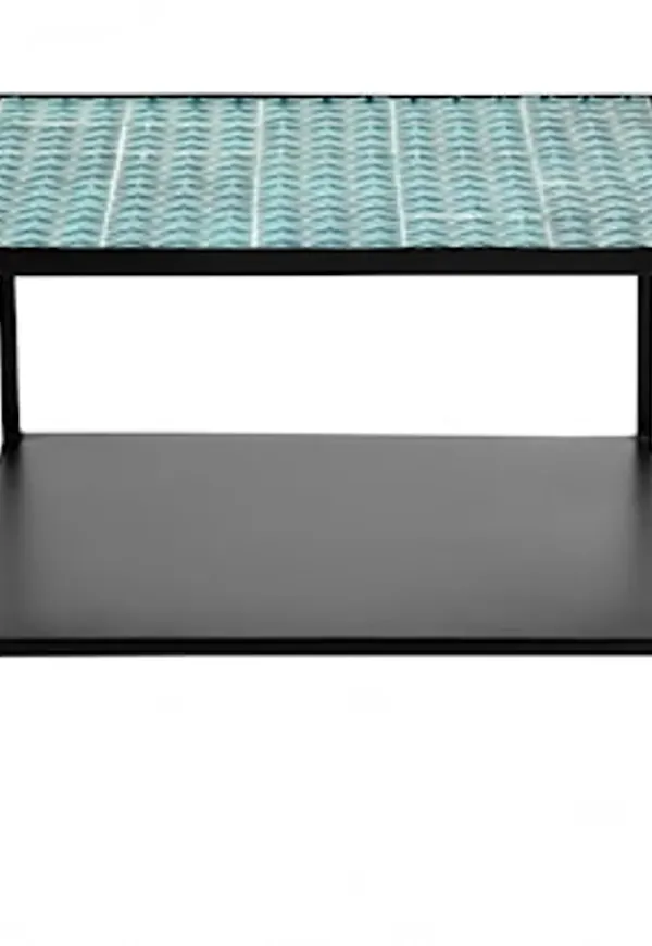 Cool bord som passar bra vid många olika tillfällen.