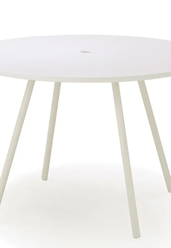 Supersnygg matbord i teak från Cane-Line.