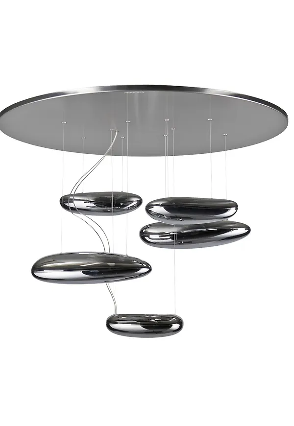 Fantastiskt fin silver lampa i aluminium från Artemide.