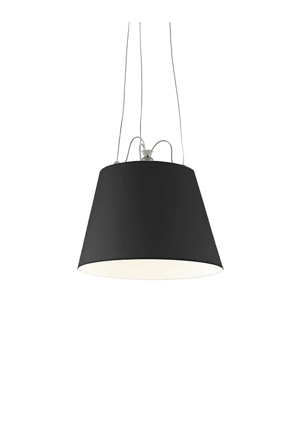 Supersnygg lampa i svart från Artemide.