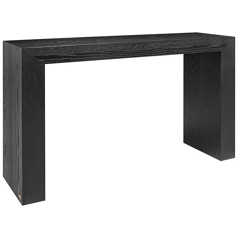 Svart möbel som passar perfekt till hösten 2025!