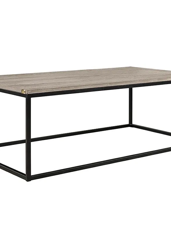 Artwood bord i ek som passar perfekt till sommaren 2025!