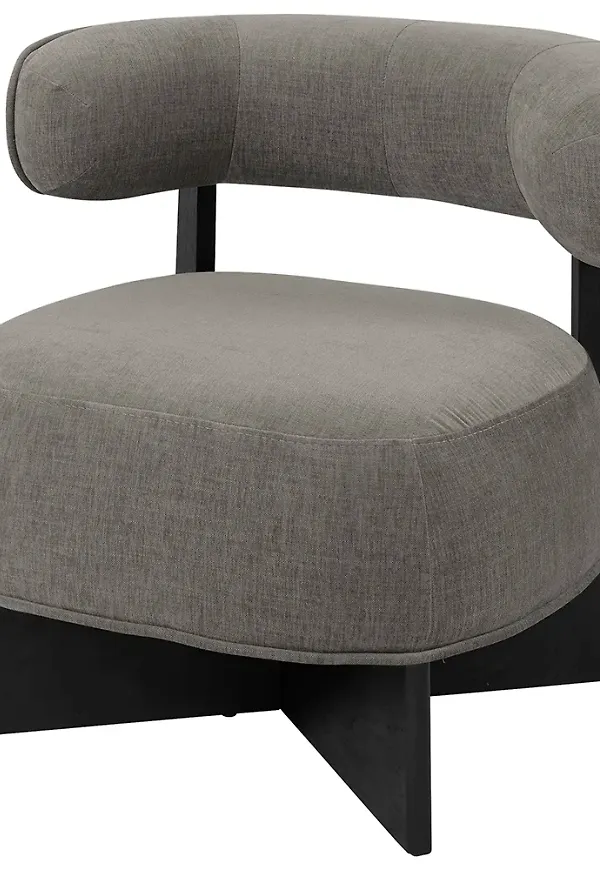 Stilriktig Fåtölj som passar bra vid många olika tillfällen.