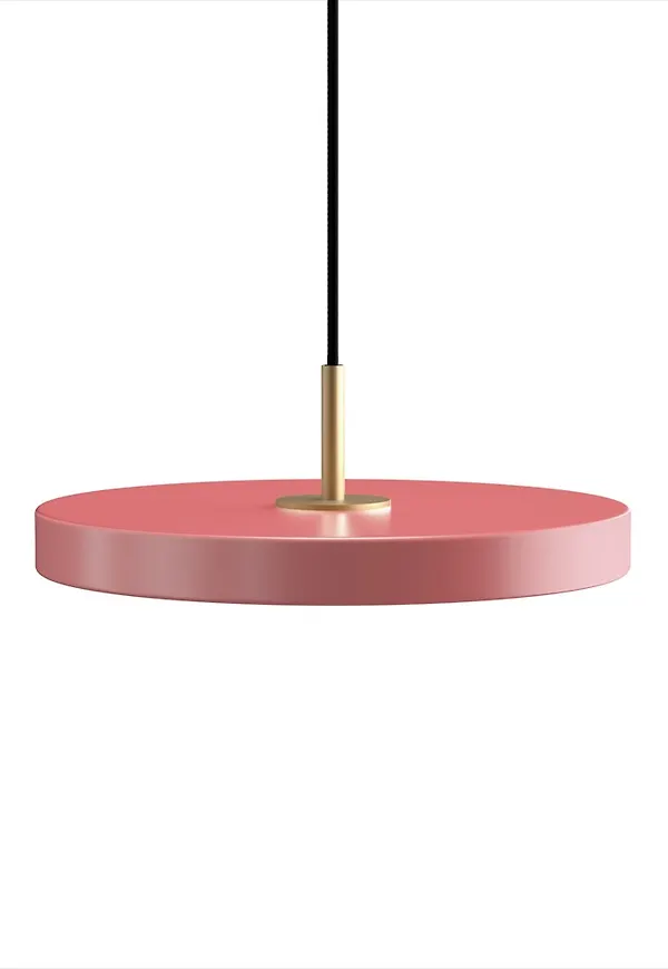 Stilren taklampa 2025 från UMAGE.