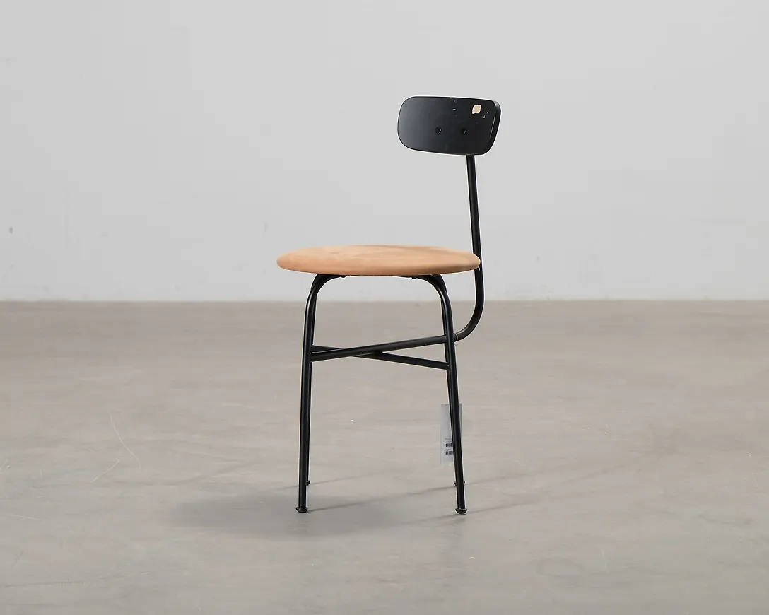 Exklusiv läderstol i brunt från AudoCopenhagen.