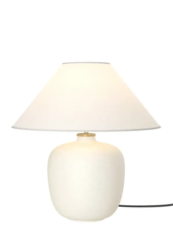 Snygg bordslampa 2026 från Audo CPH.