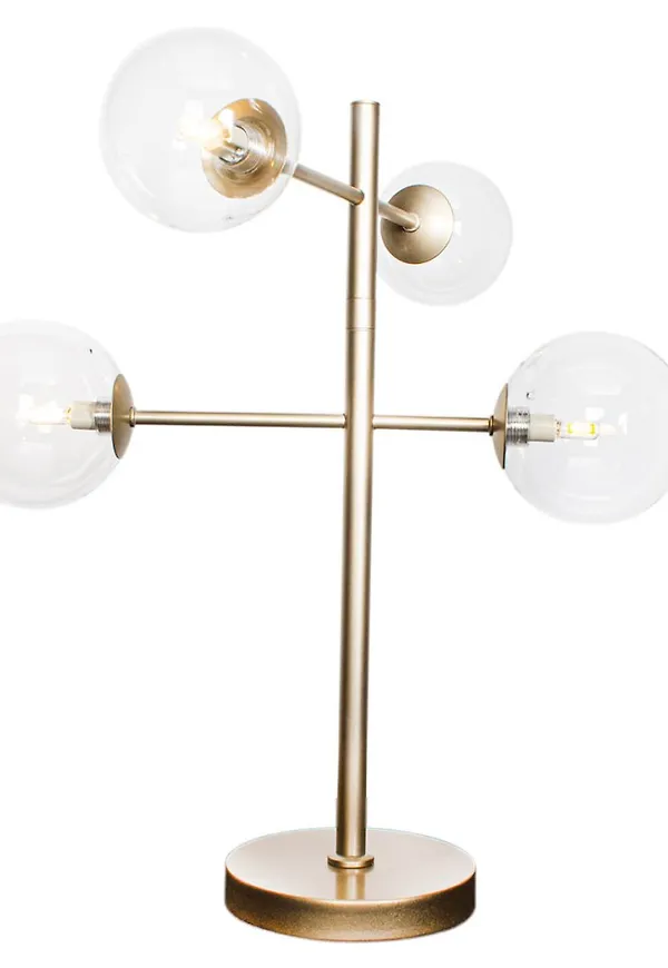 Riktigt trendig taklampa 2025 från By Rydéns.