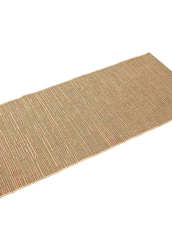 Fantastiskt snygg matta i beiget från Brafab.