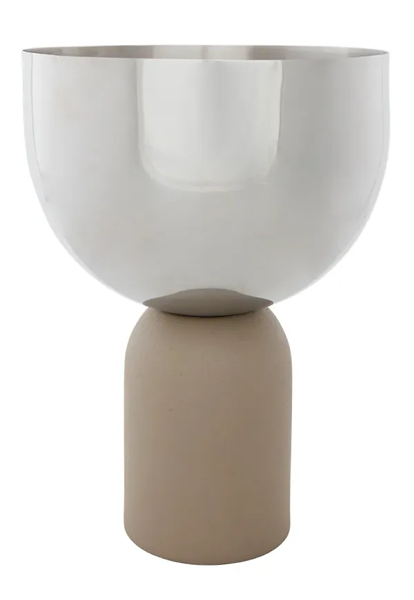 Söt kruka i beiget från AYTM.