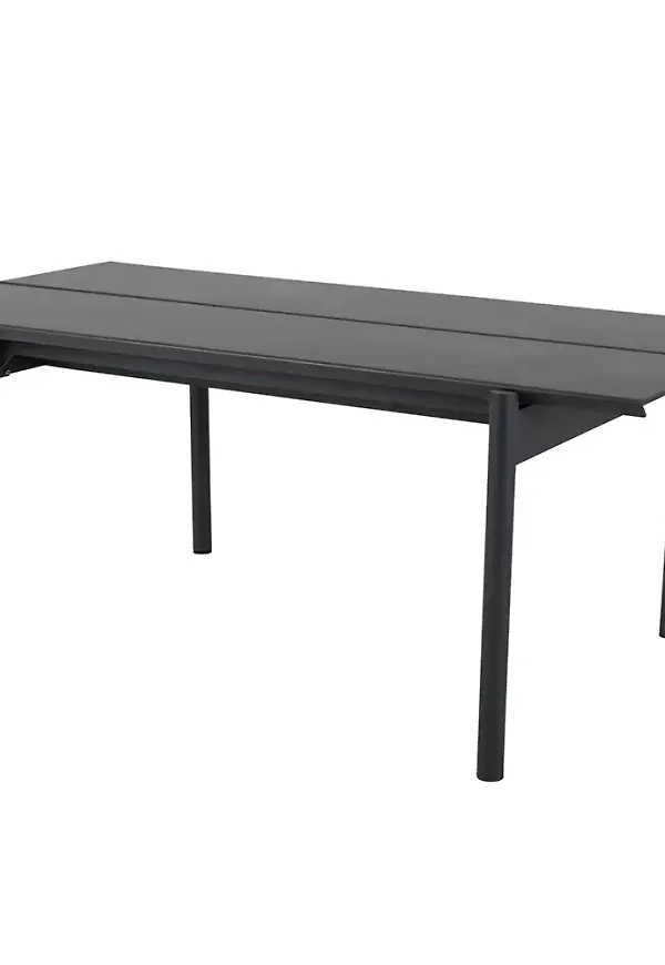 Smickrande bord som passar bra vid många olika tillfällen.
