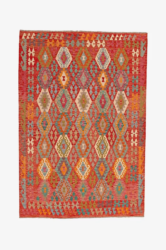 Flerfärgad ullmatta som passar perfekt till våren 2026!