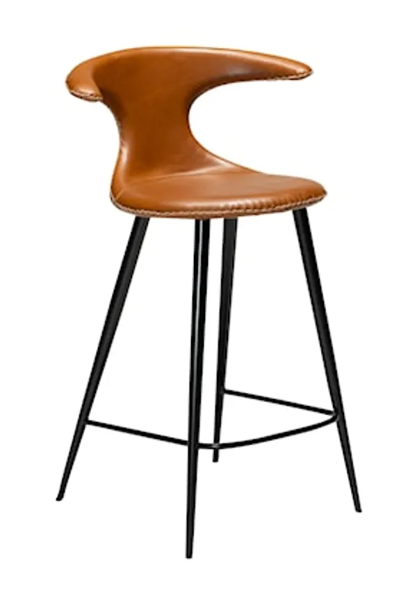 Vacker stol 2025 från Dan Form Denmark.