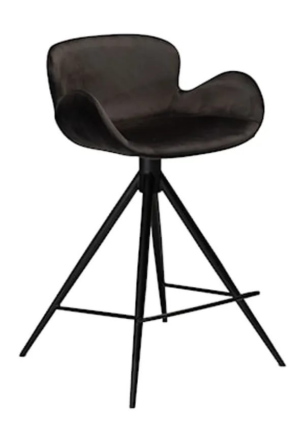 Fin stol 2025 från Dan Form Denmark.