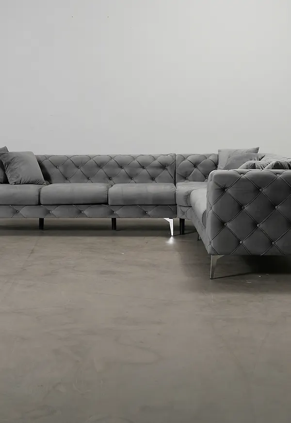 Fin hörnsoffa 2025 från No brand.