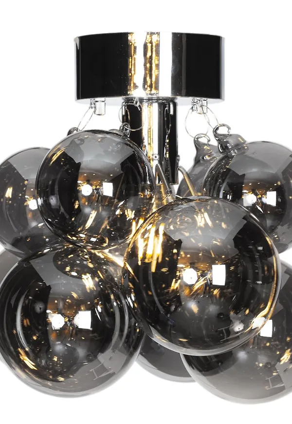 Otroligt snygg lampa 2025 från By Rydéns.