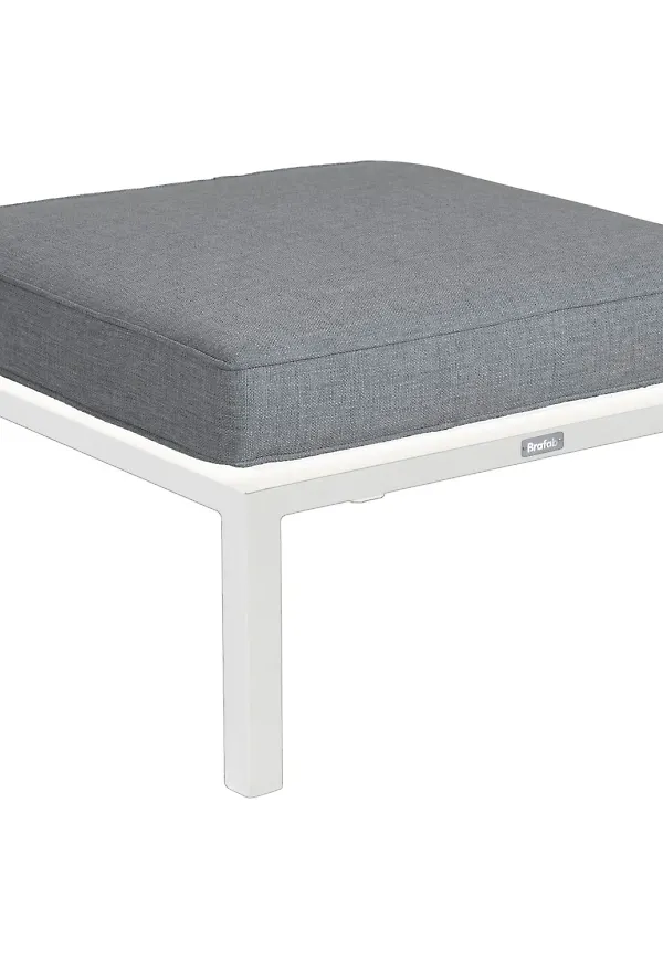 Vacker solsäng i vitt från Brafab.