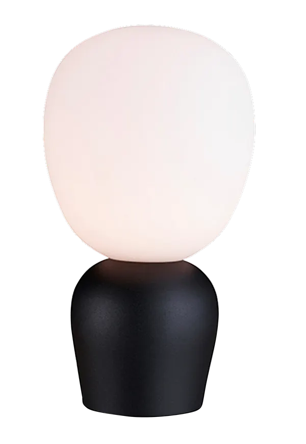 Skön Lampa som passar bra vid många olika tillfällen.