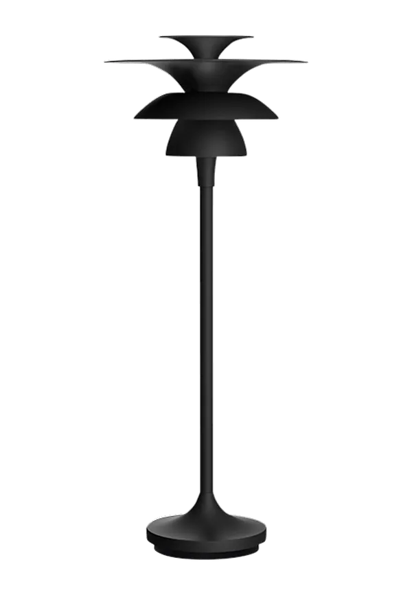 Jättefin Lampa som passar bra vid många olika tillfällen.