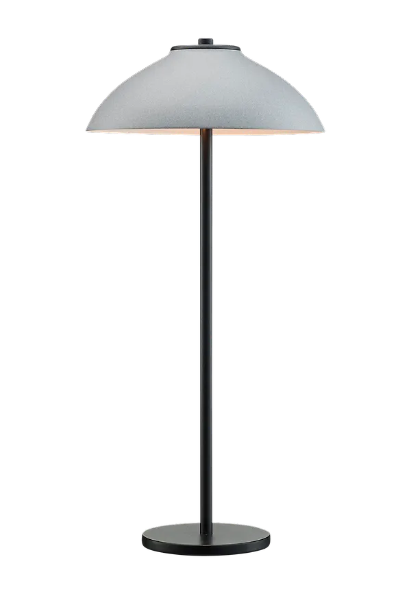 Jättefin Lampa som passar bra vid många olika tillfällen.