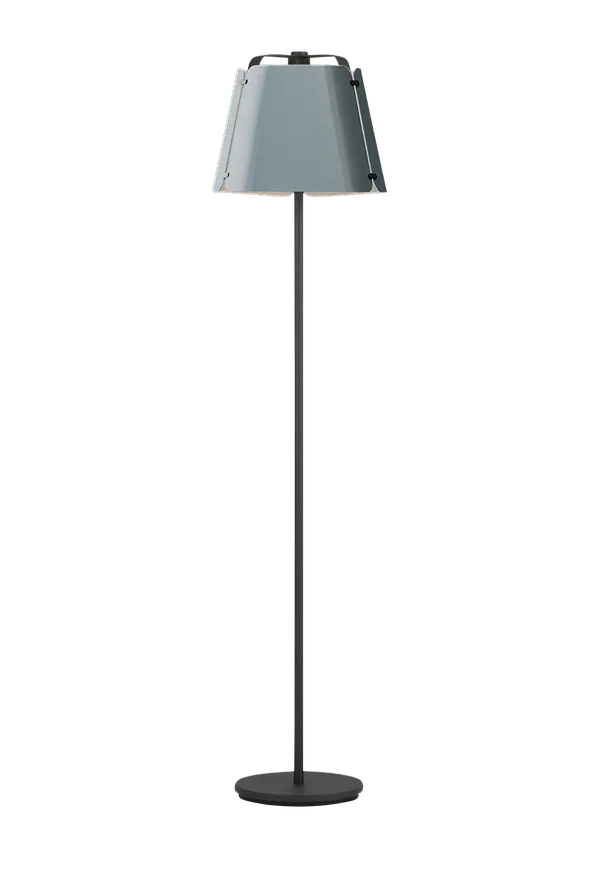 Riktigt fin Lampa som passar bra vid många olika tillfällen.