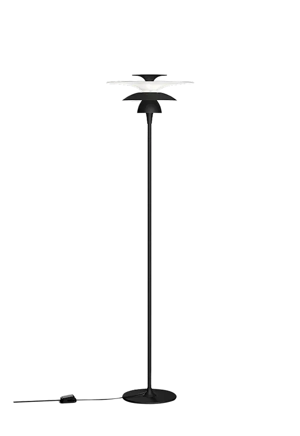 Modern Lampa som passar bra vid många olika tillfällen.