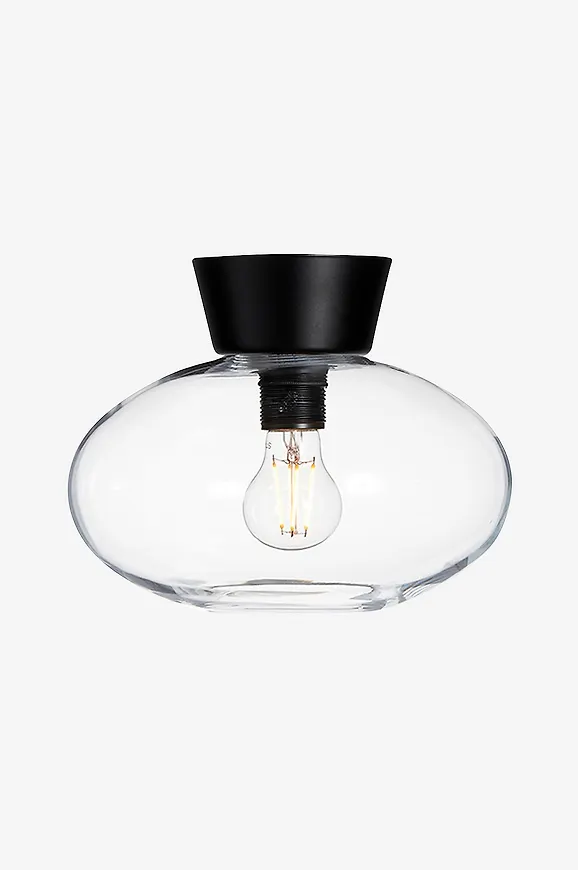 Svart lampa som passar perfekt till sommaren 2025!