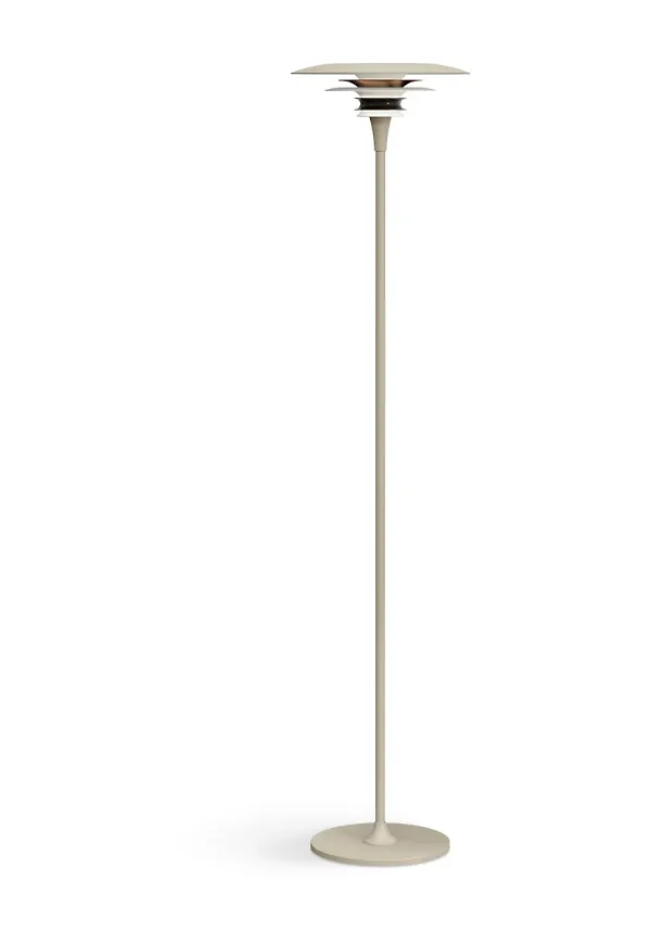 Mysig golvlampa i vitt från Belid.